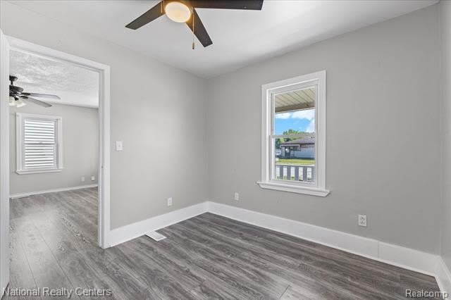 25357 Lawn Street – photo 3