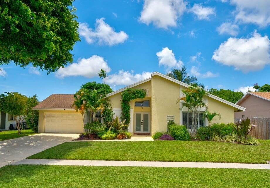 11335 Woodchuck Drive – photo 2