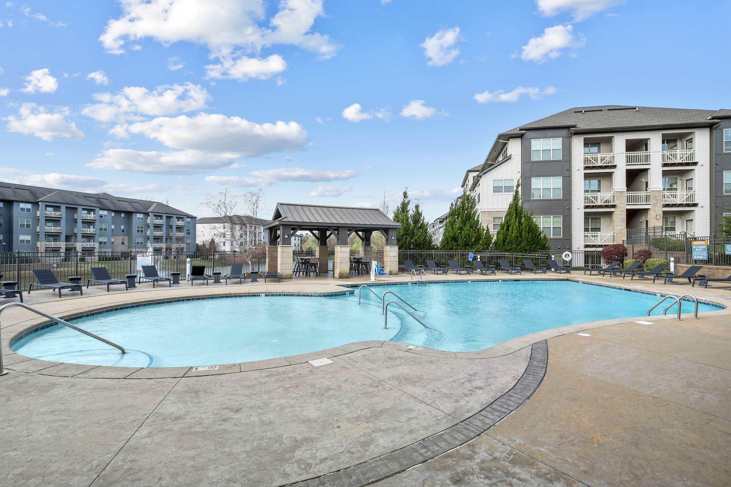 The Maxwell at Highland Creek – photo 4