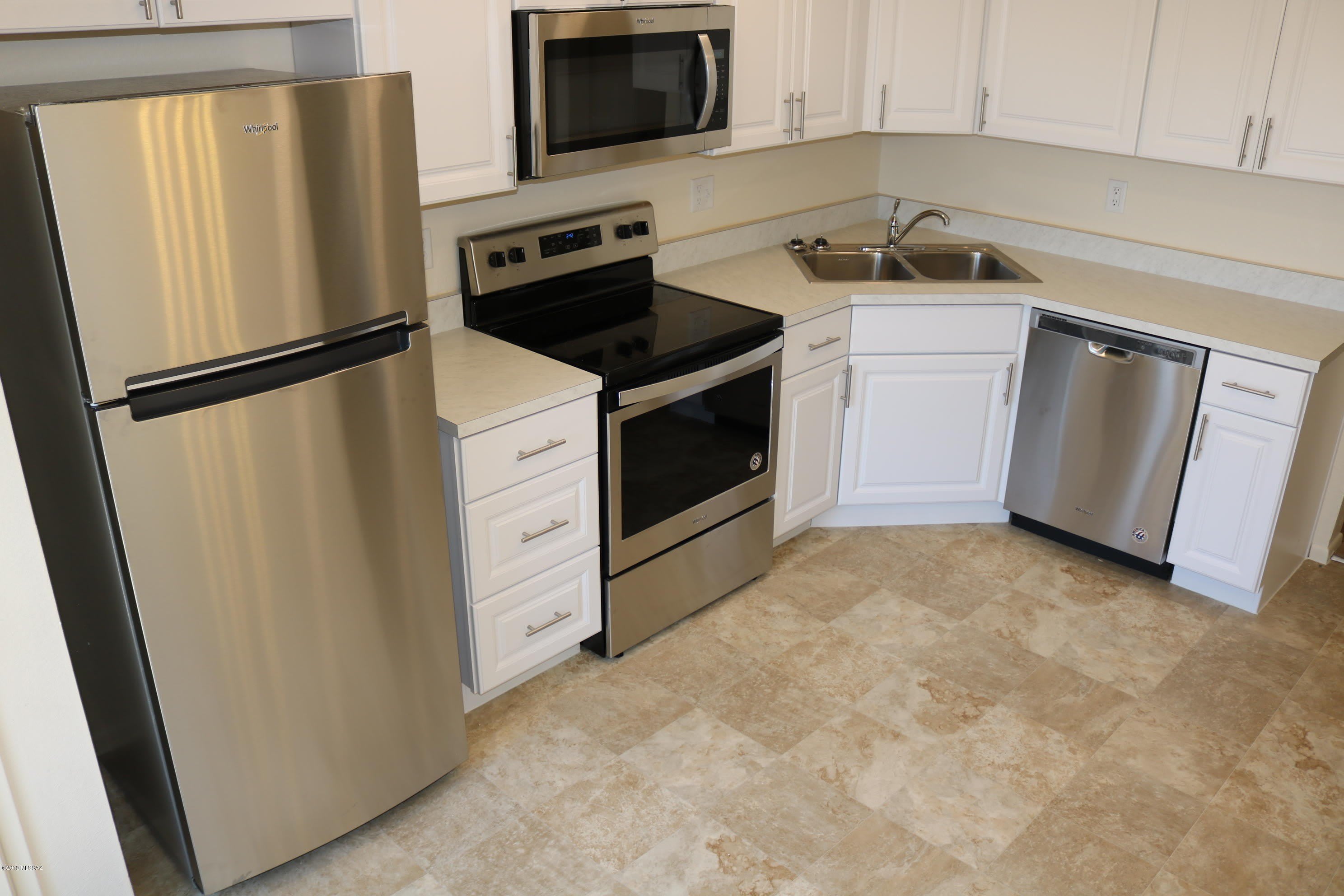 2192 N 1st Avenue – photo 1