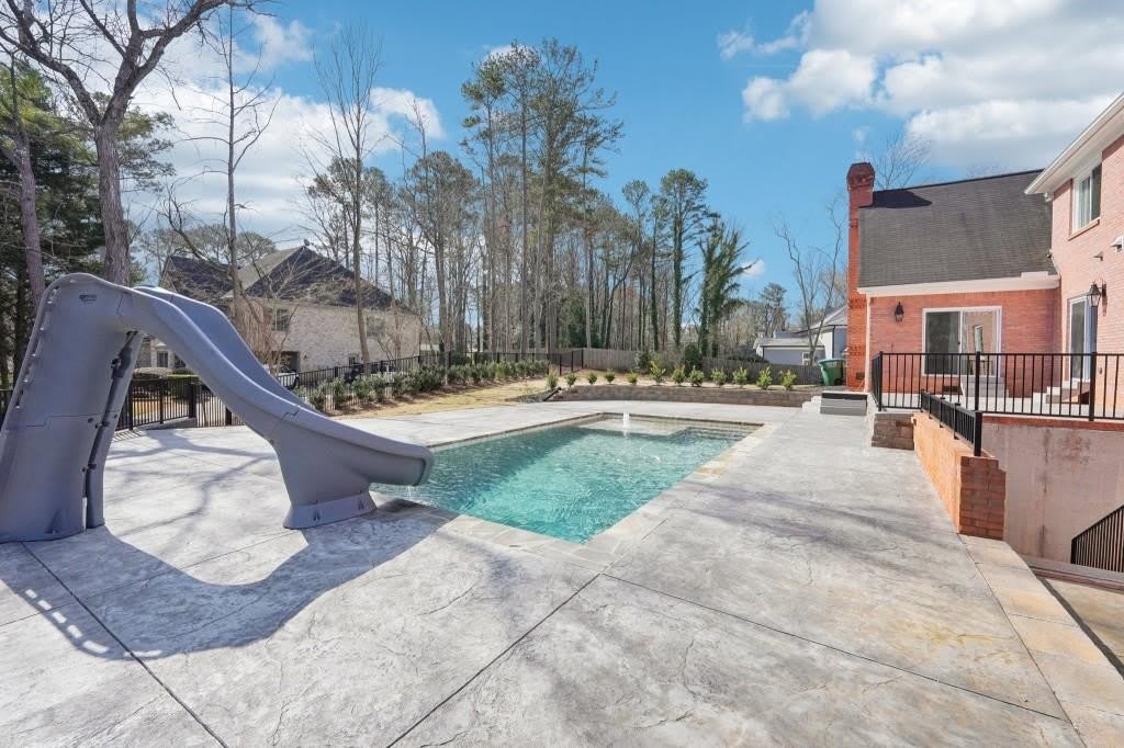 1600 Spring Arbor Court SW – photo 2