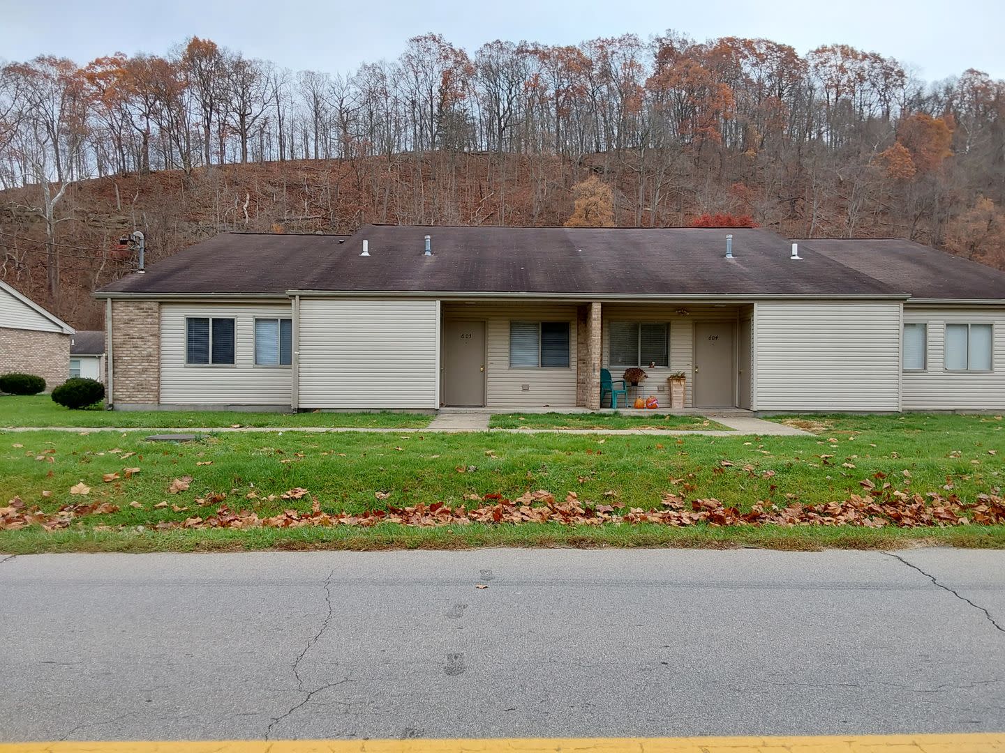 3 BR Stacey Crossing – photo 2