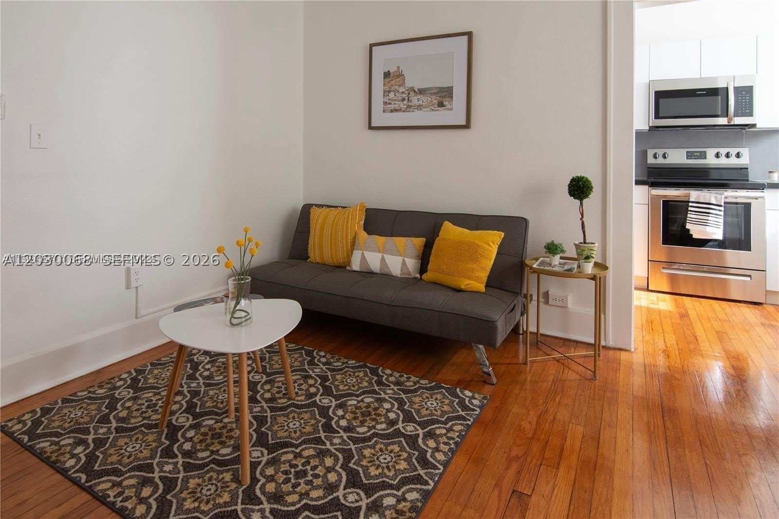 124 Mendoza Ave – photo 5