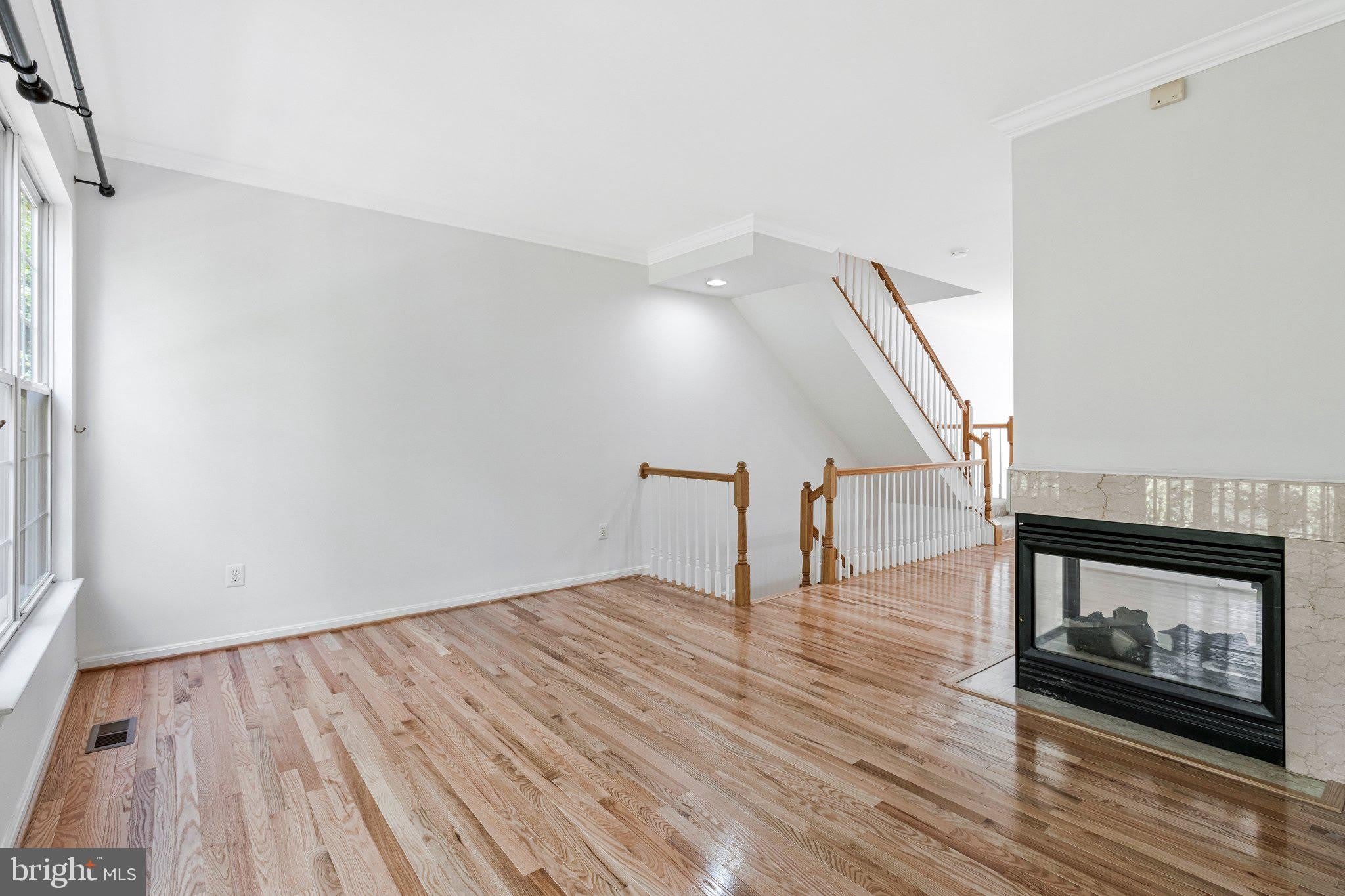 6490 TAYACK Place – photo 3