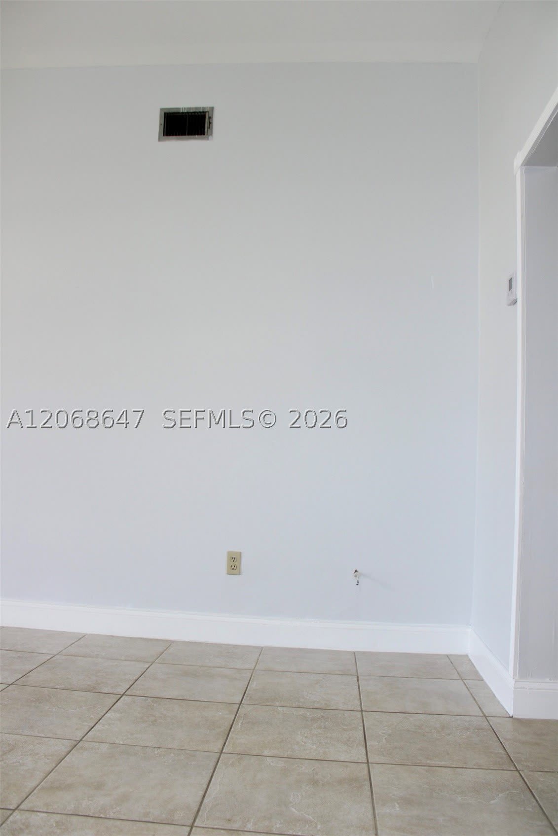 2728 W 74Th St – photo 2