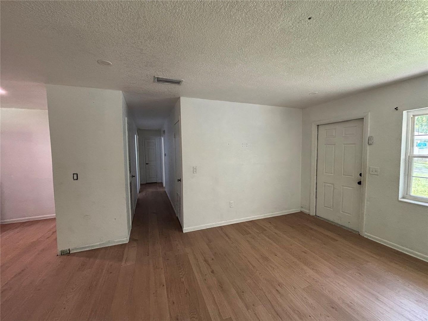 205 S Chandler Ave, Deland, FL 32724 – photo 4
