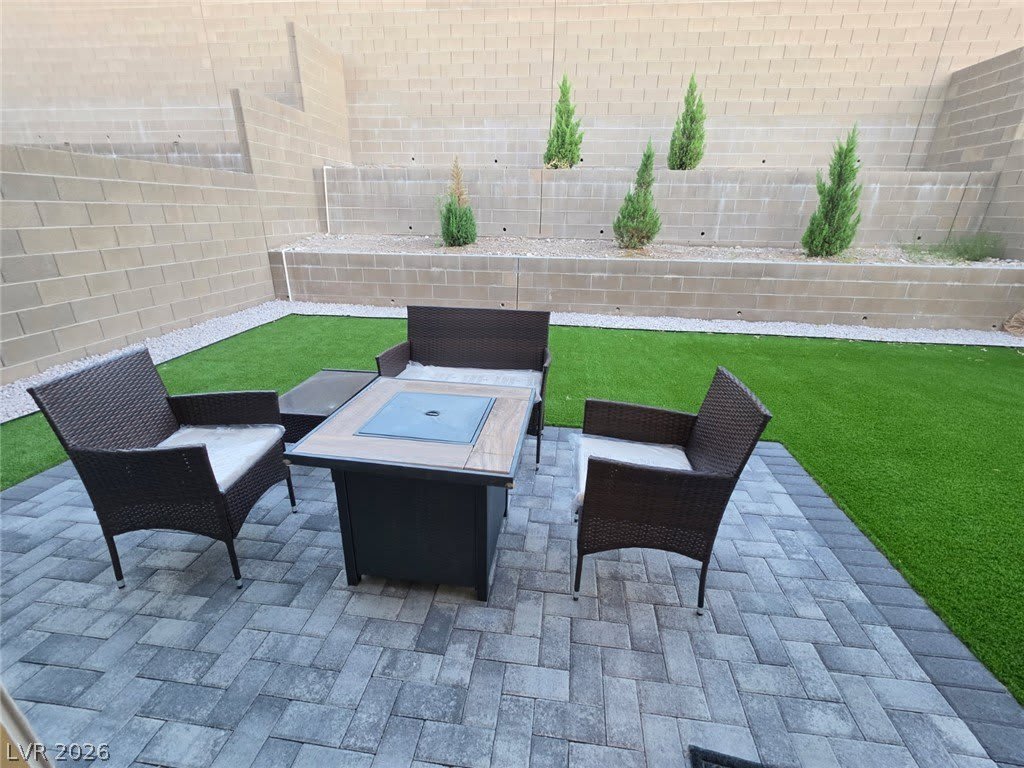 1593 Crowned Eagle Street – photo 5