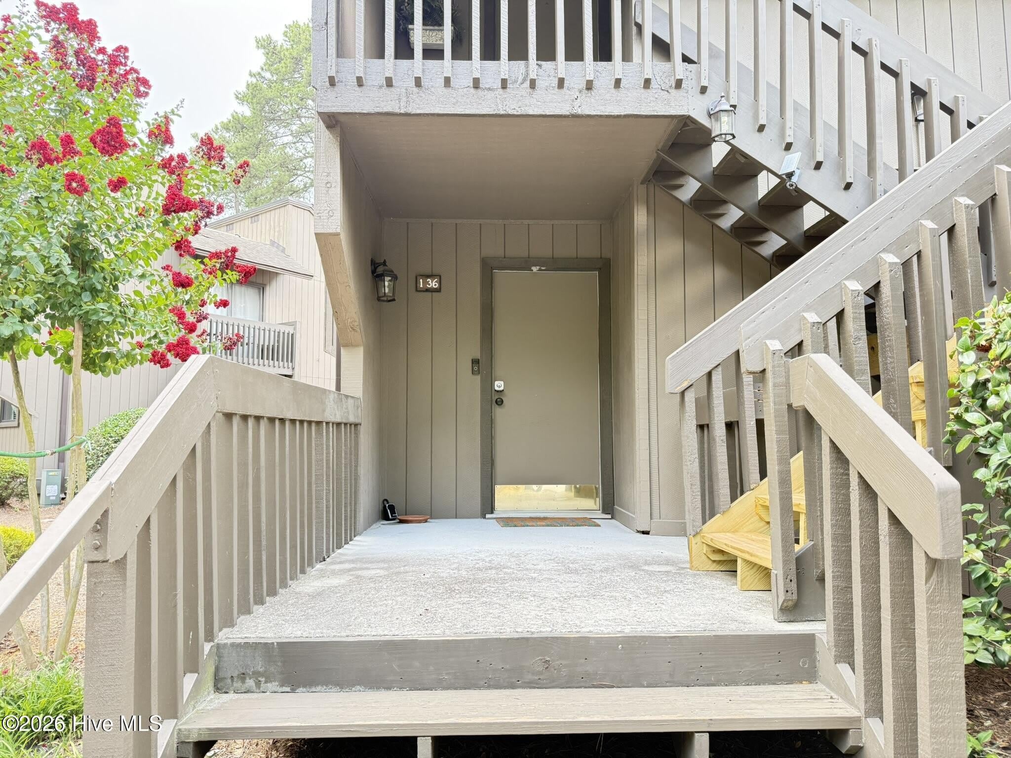 10 Pine Tree Road – photo 3