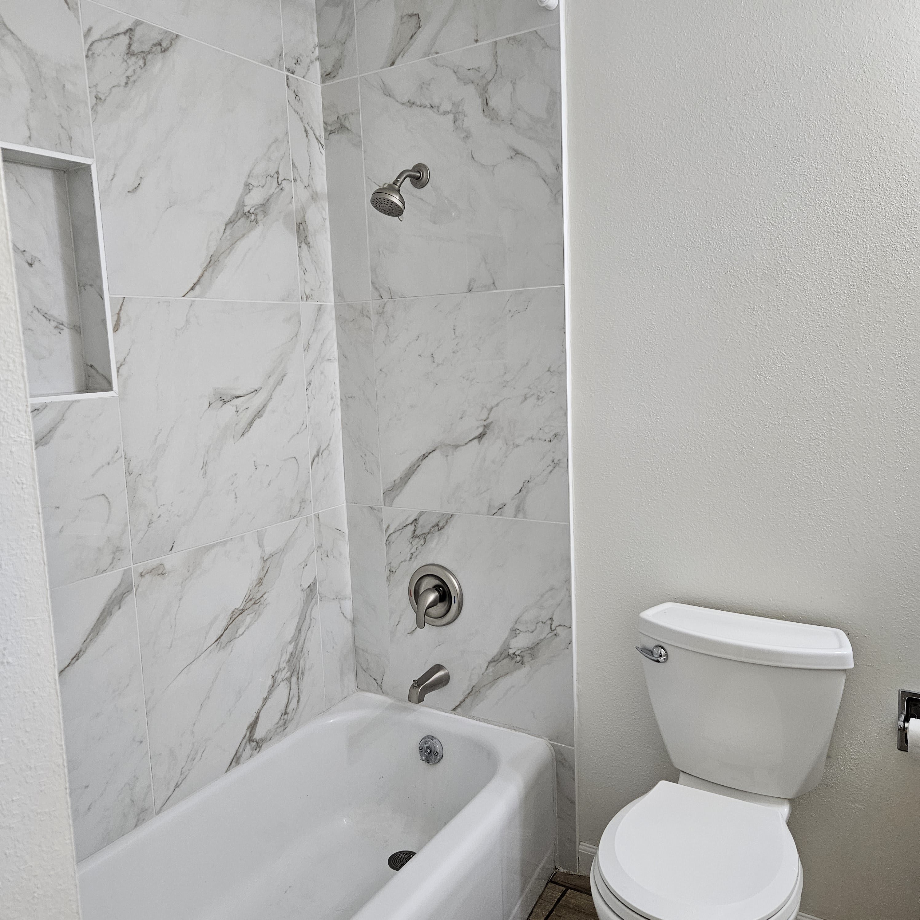 2150 South Avenue A – photo 5
