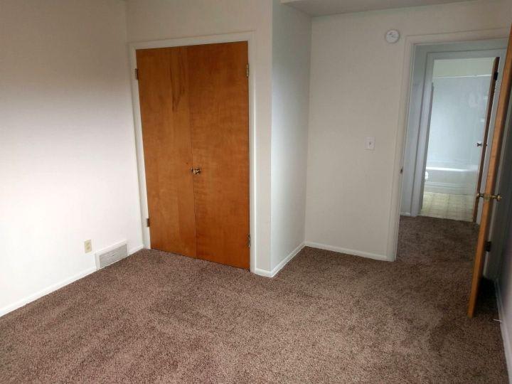 1205 Avenue C – photo 4