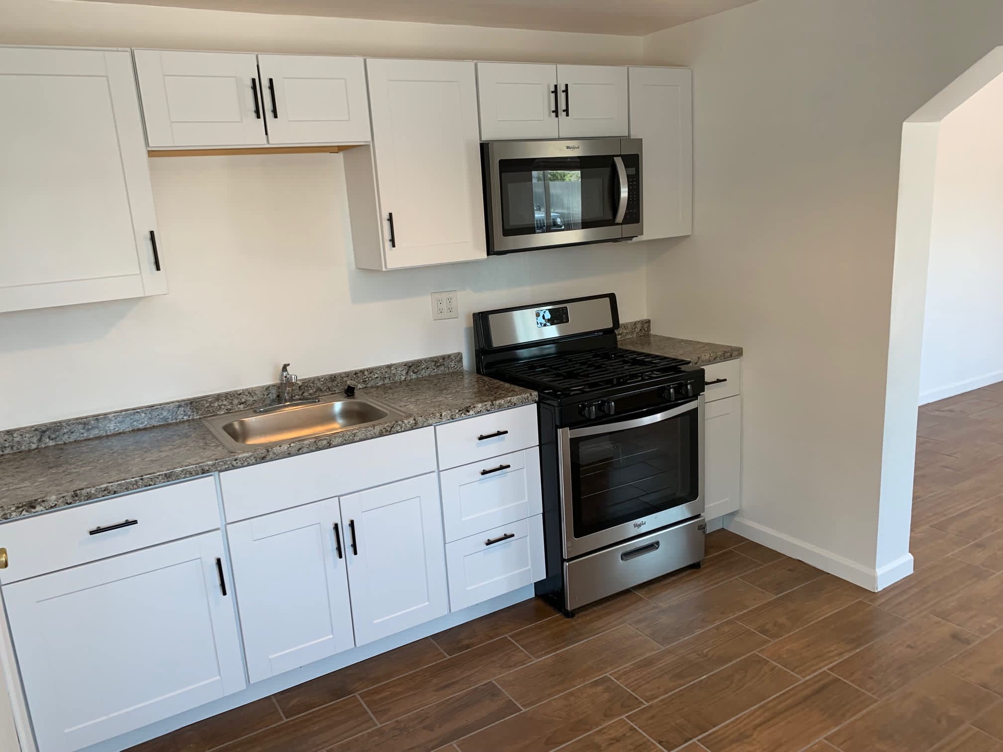 3413 E Camden St – photo 4