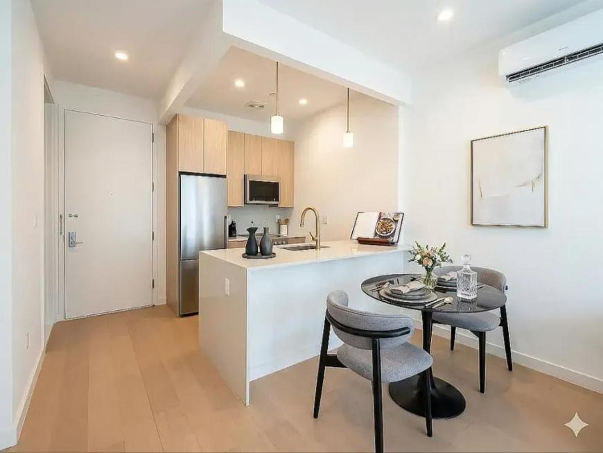 285 Kingsland Avenue – photo 3