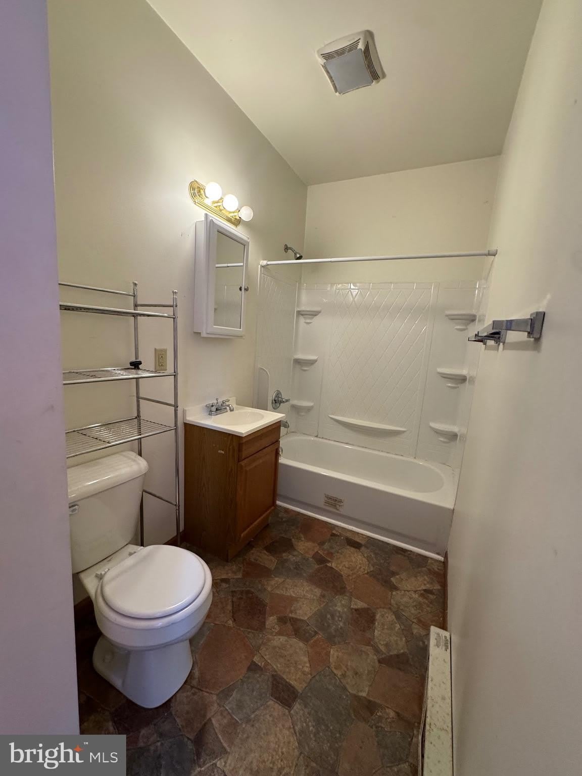 127 BOWERY Street – photo 5