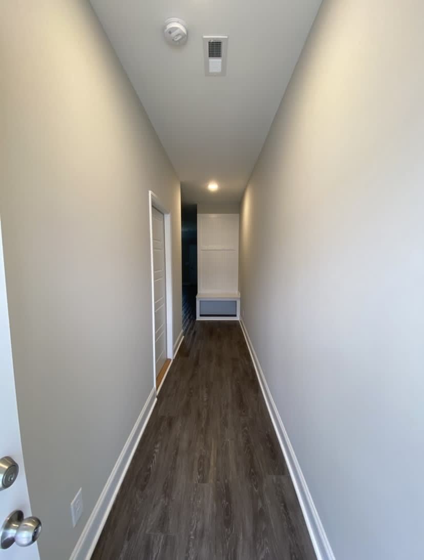 1031 Glenkirk Drive – photo 2