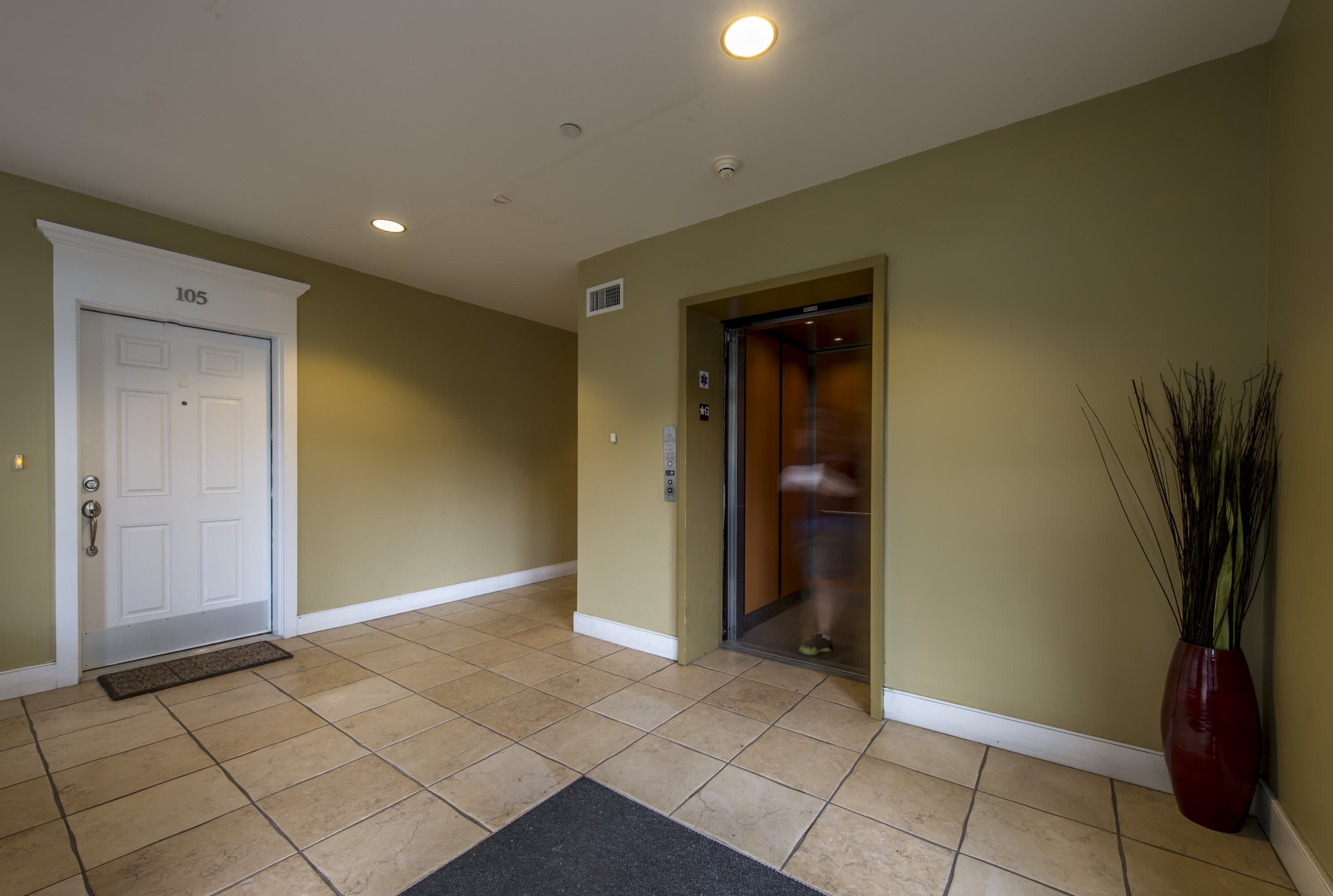 Charles Passage – photo 4