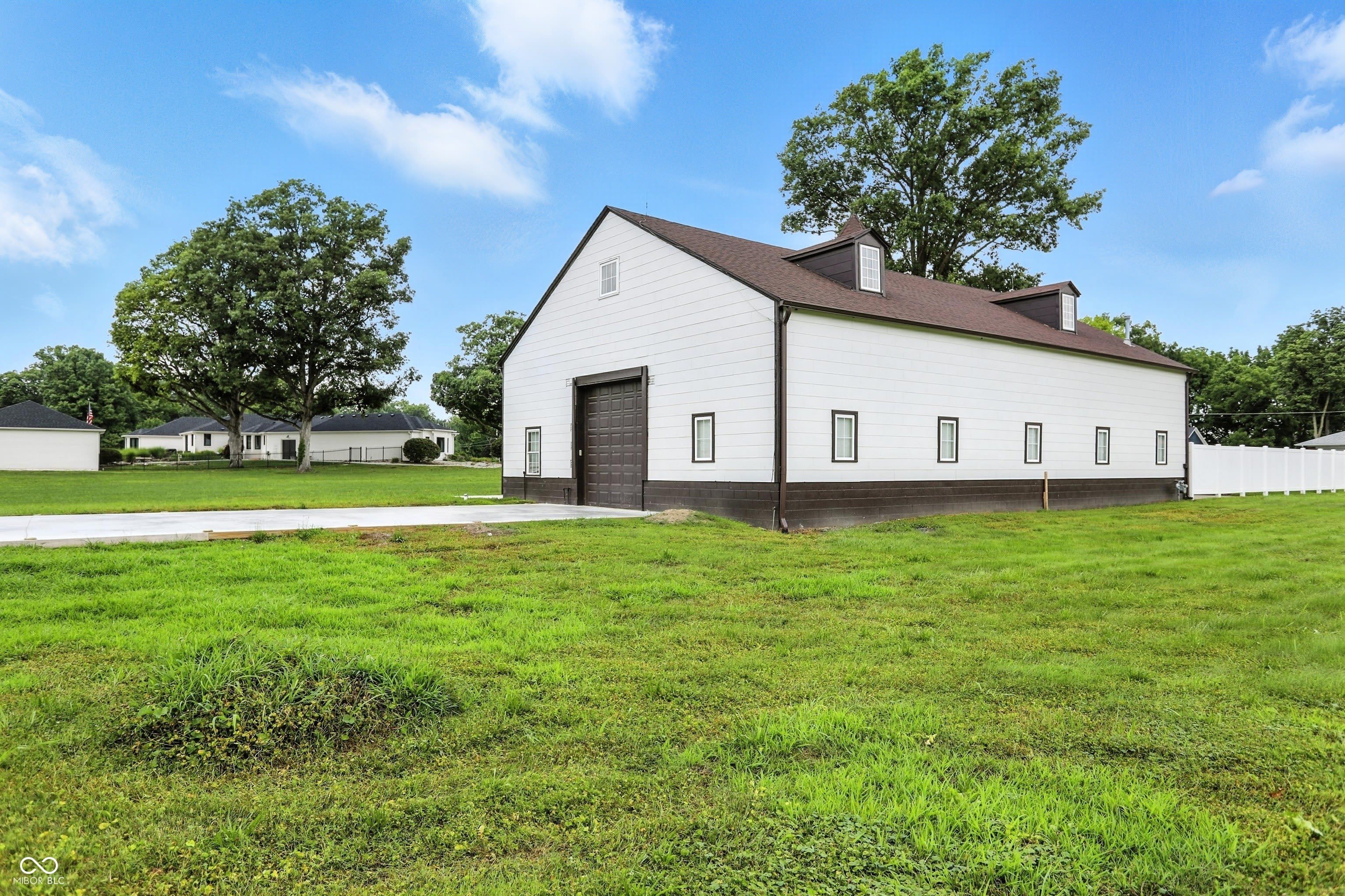 311 Jordan Road – photo 2