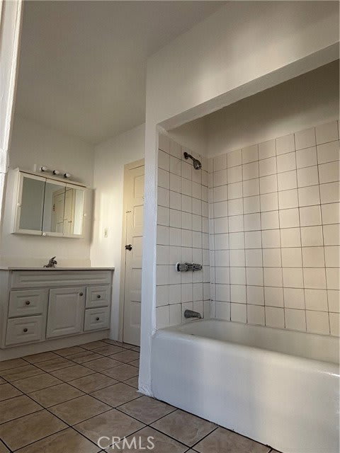 6526 Estrella Avenue – photo 5