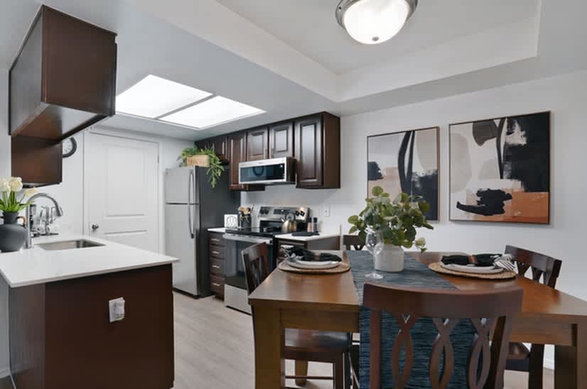 Thorneberry Apartments – photo 3