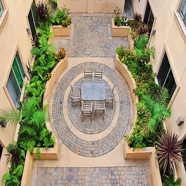 Plaza on California – photo 2