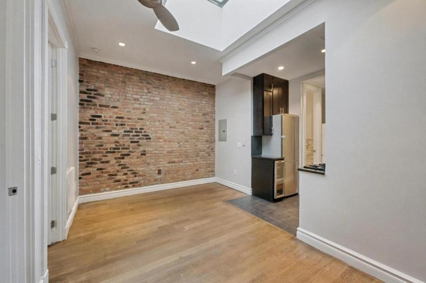 420 West 51st Street – photo 5