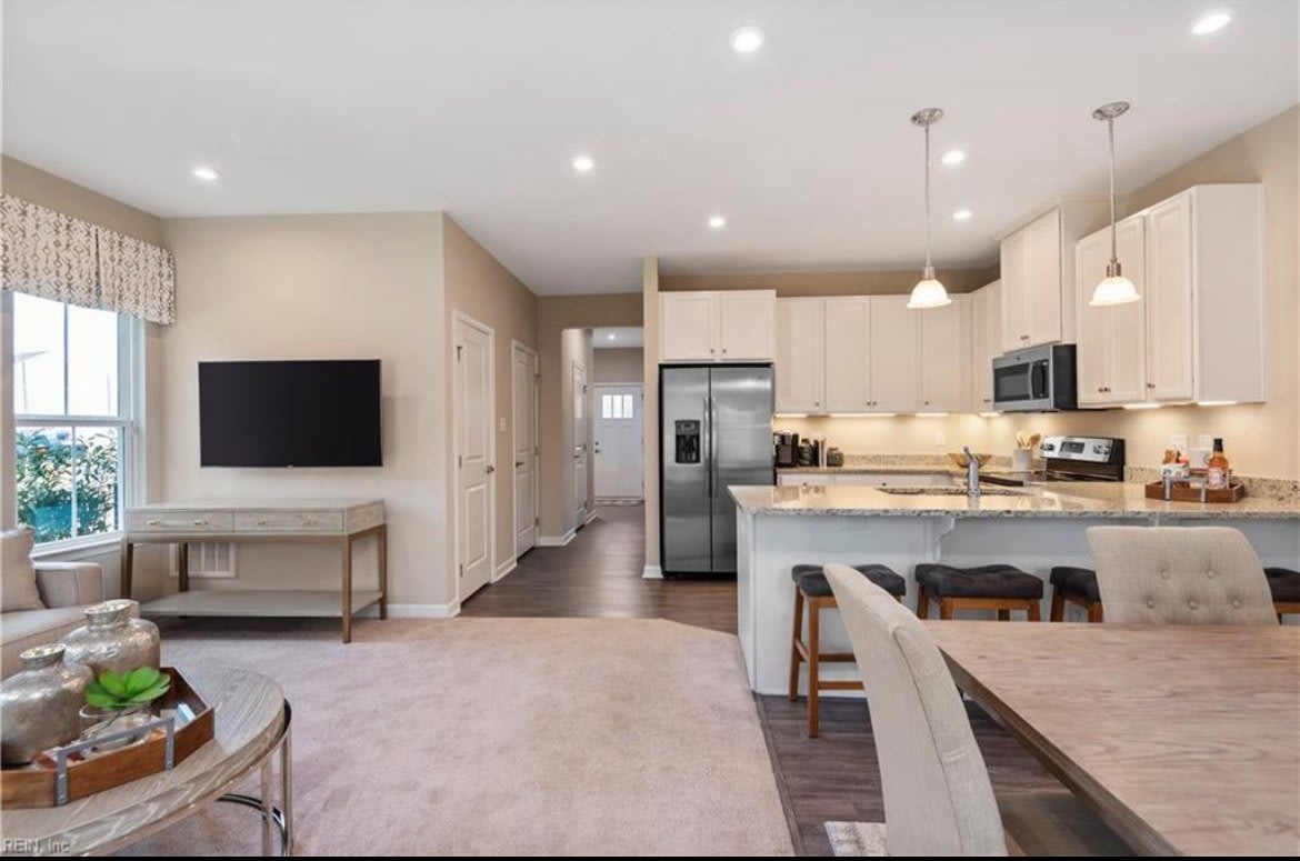 135 Stegg Street – photo 2