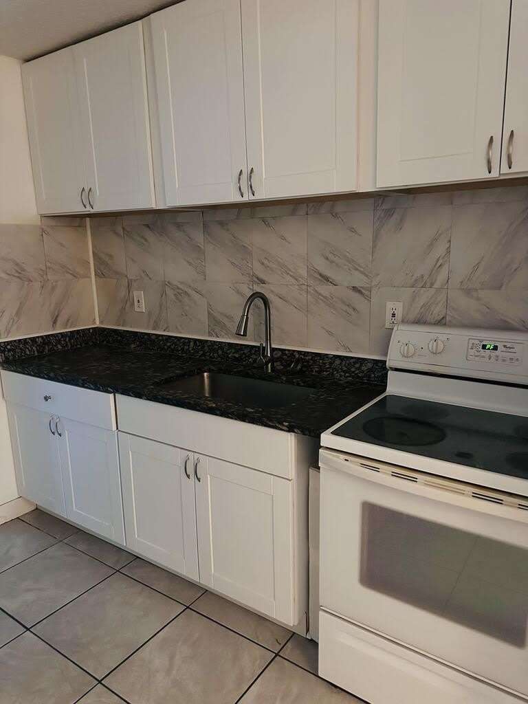 1775 Westside Circle – photo 4