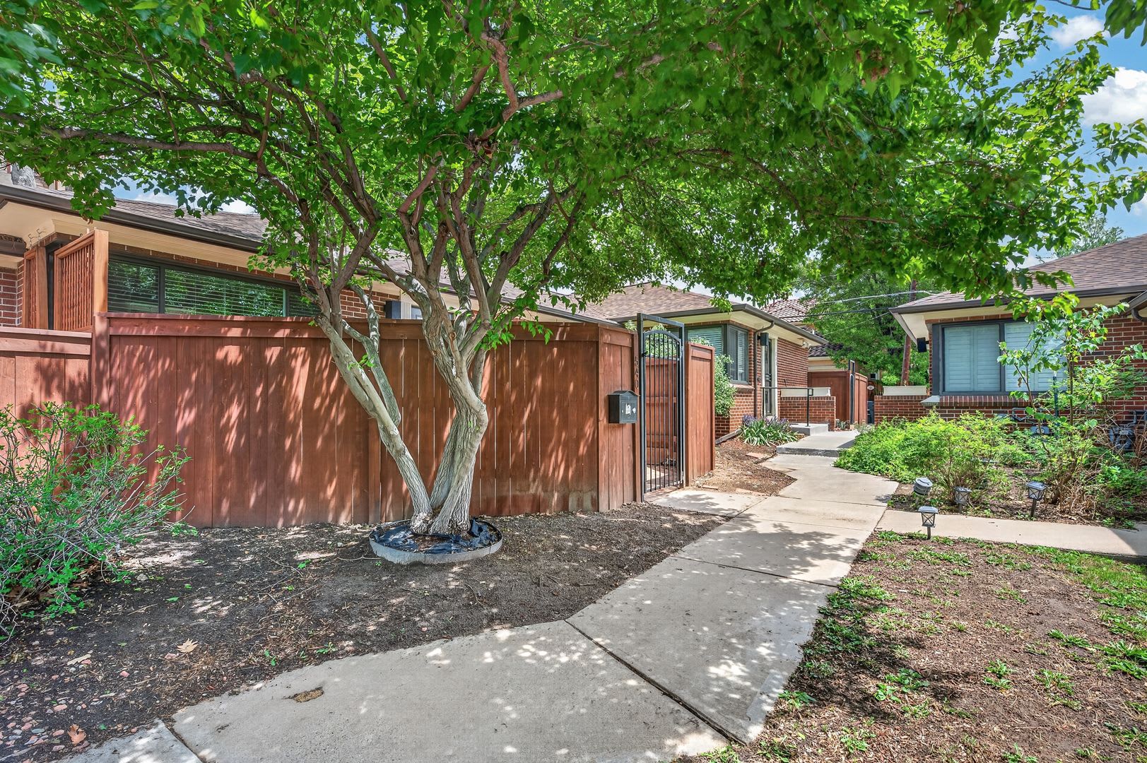 Beautiful Cherry Creek Condo – photo 5