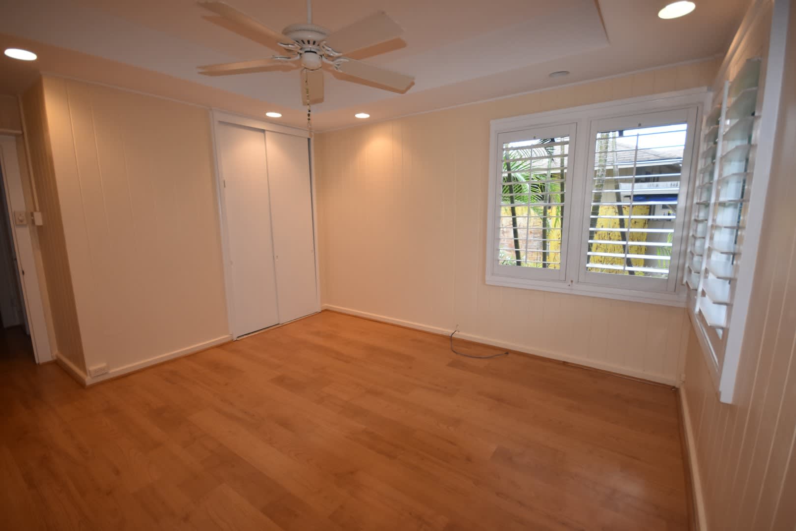 Newly Remolded Charming 2Bd 1Ba House In Enchanted Lakes – photo 1