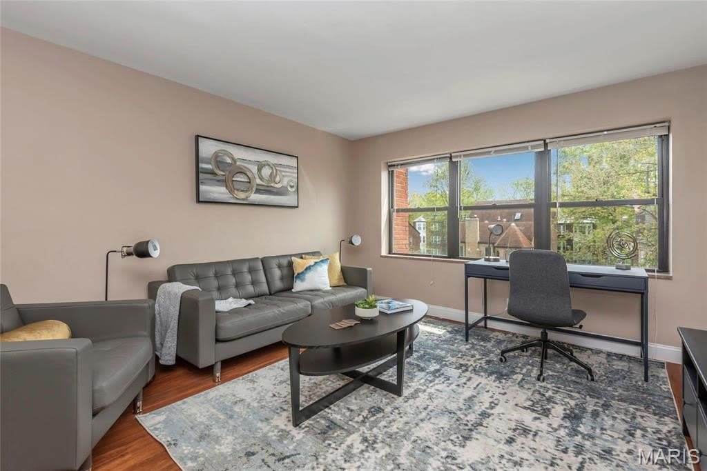 7553 Buckingham Drive – photo 3