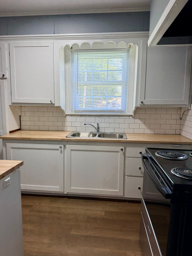101 E Merrick – photo 4