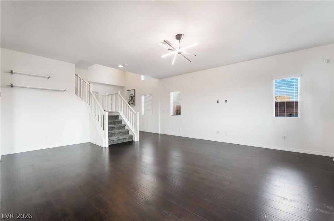 6462 ESTRELLA HILLS Avenue – photo 5