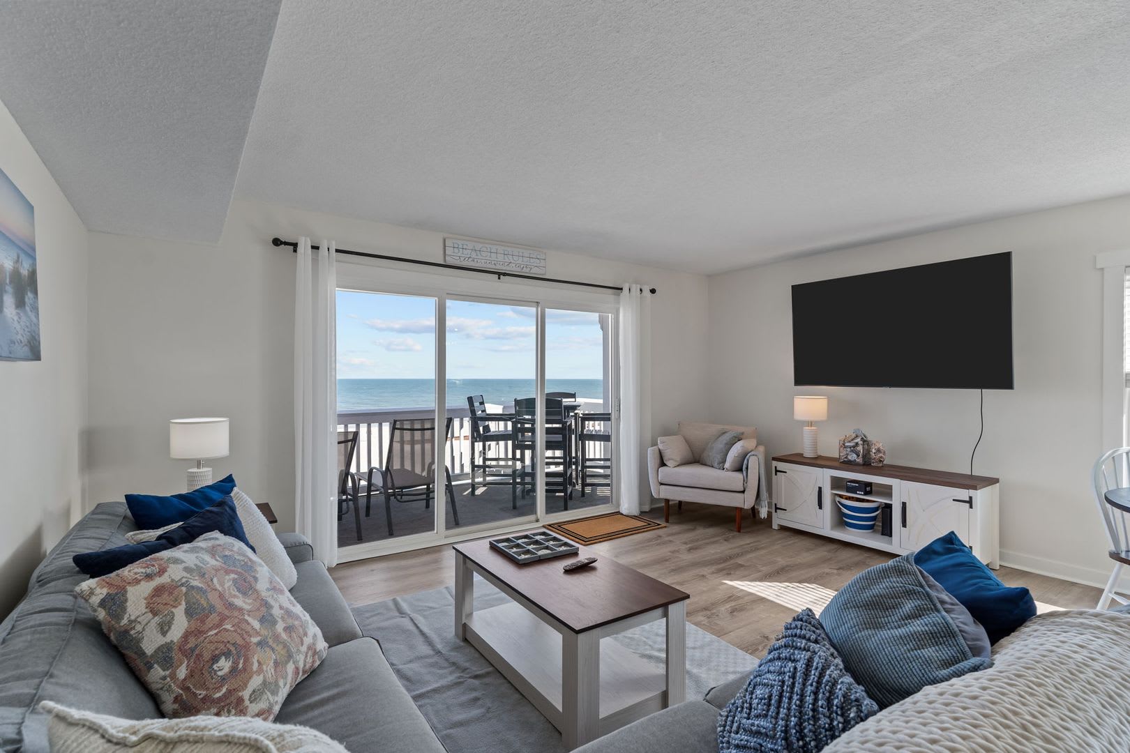 Oceanfront Furnished Condo Carolina Beach North End Mid Term Extended Stays – photo 4