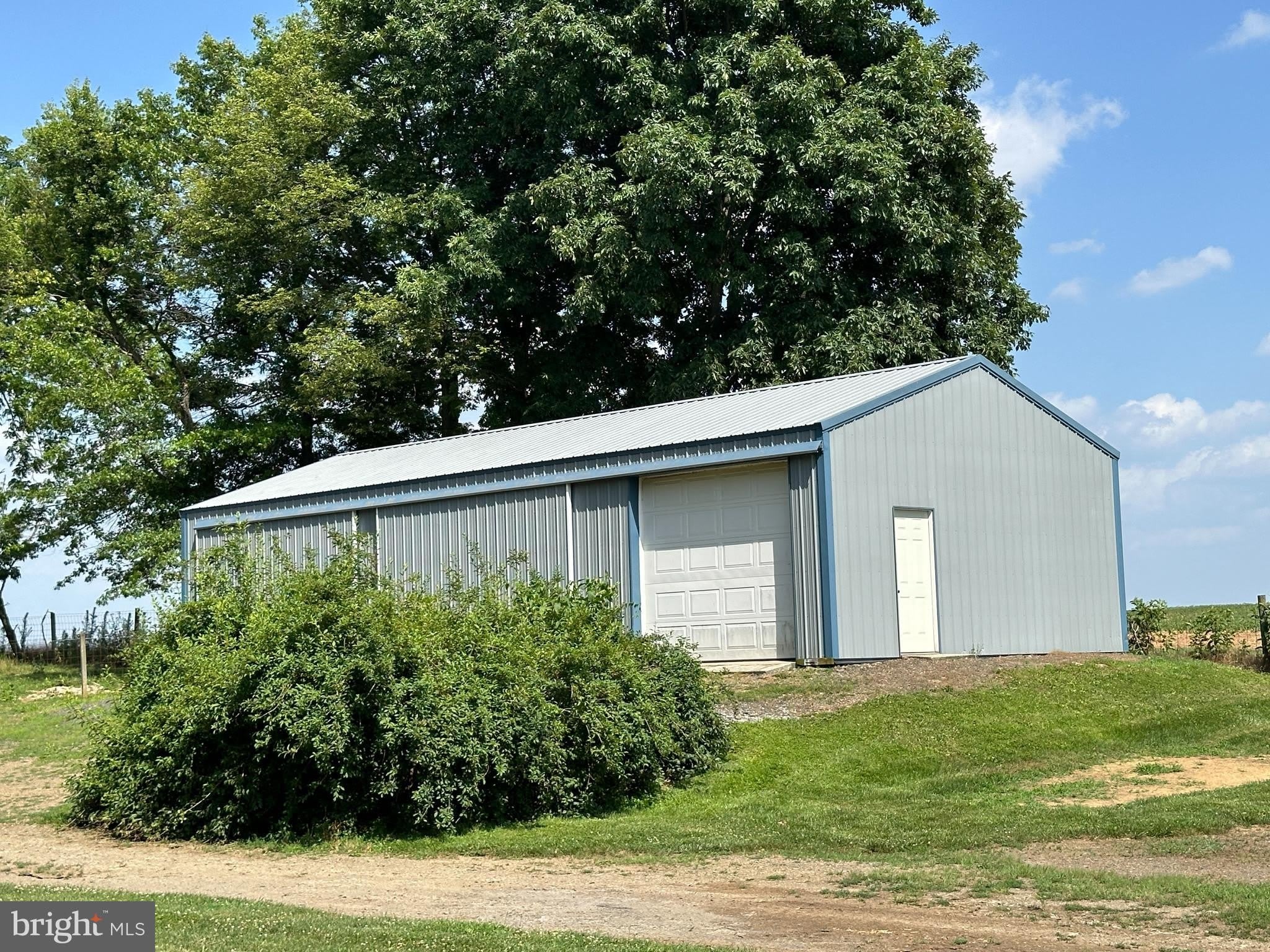 10080 CHURCH HILL RD – photo 2