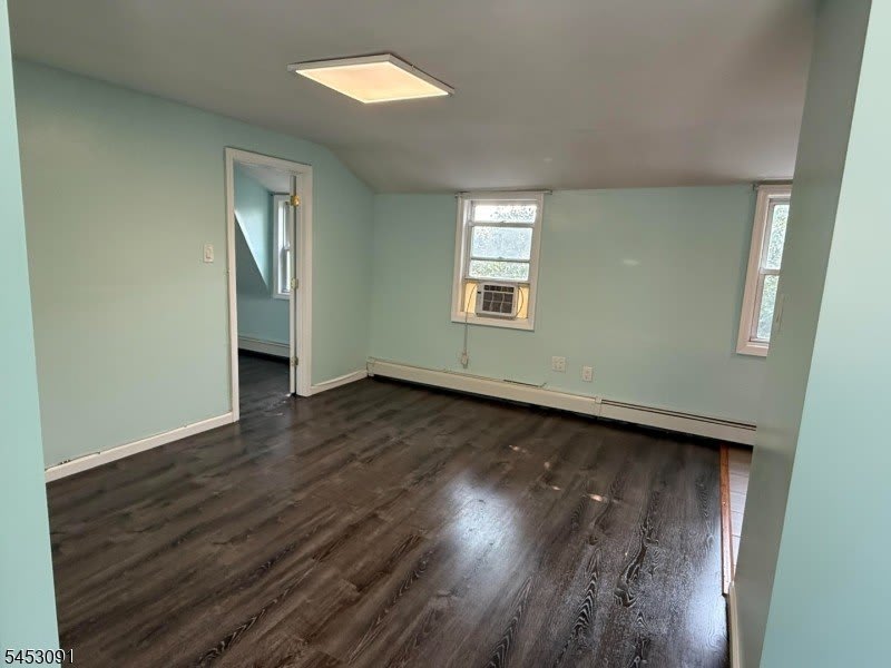 32 William St – photo 1