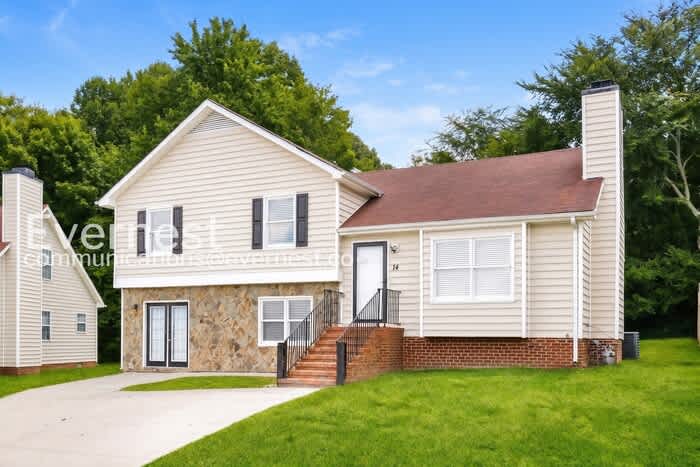 14 Fieldale Court – photo 2