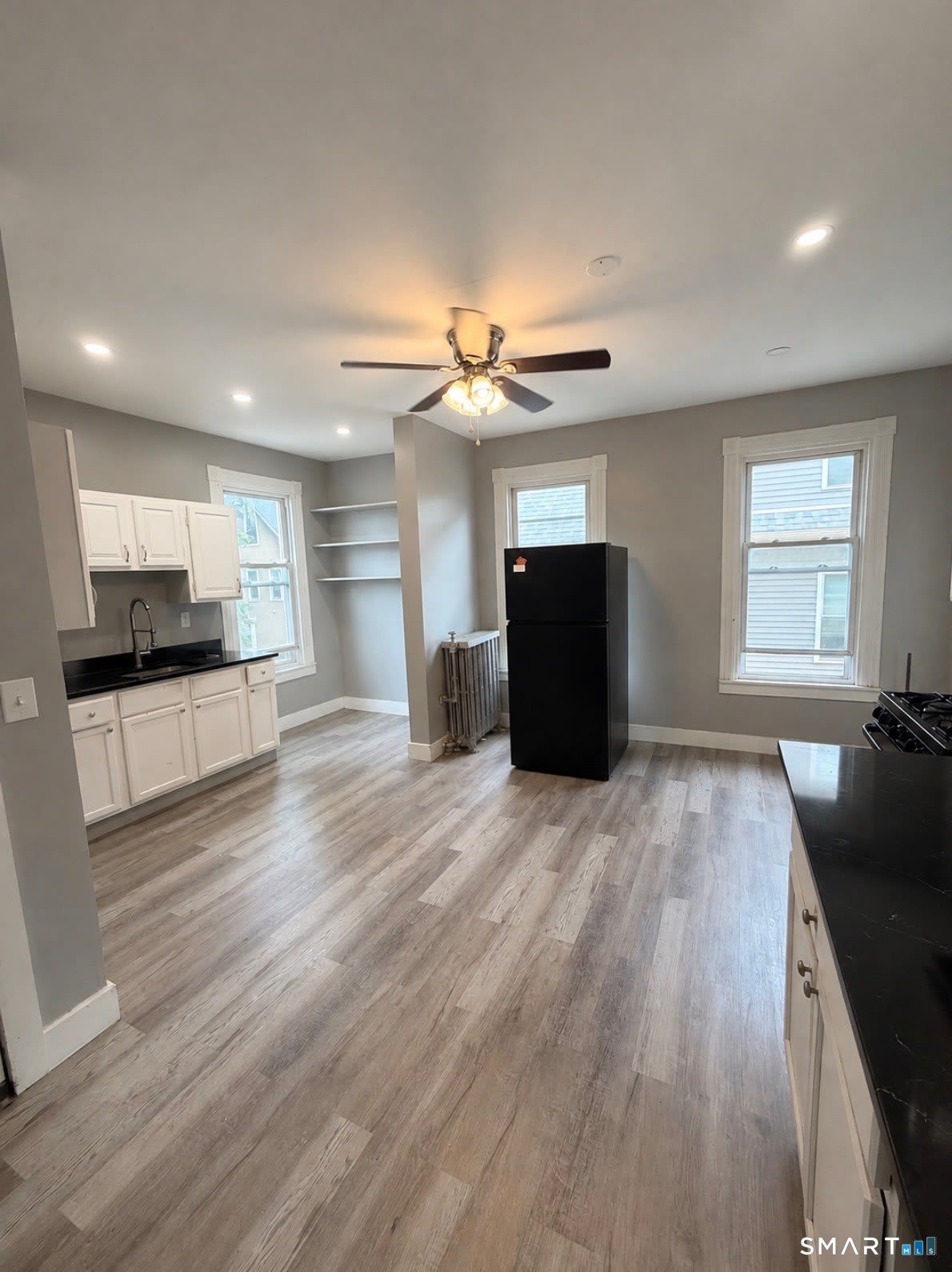 461 Howard Avenue – photo 2