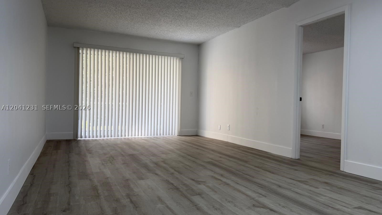 237 Lake Frances Dr – photo 2