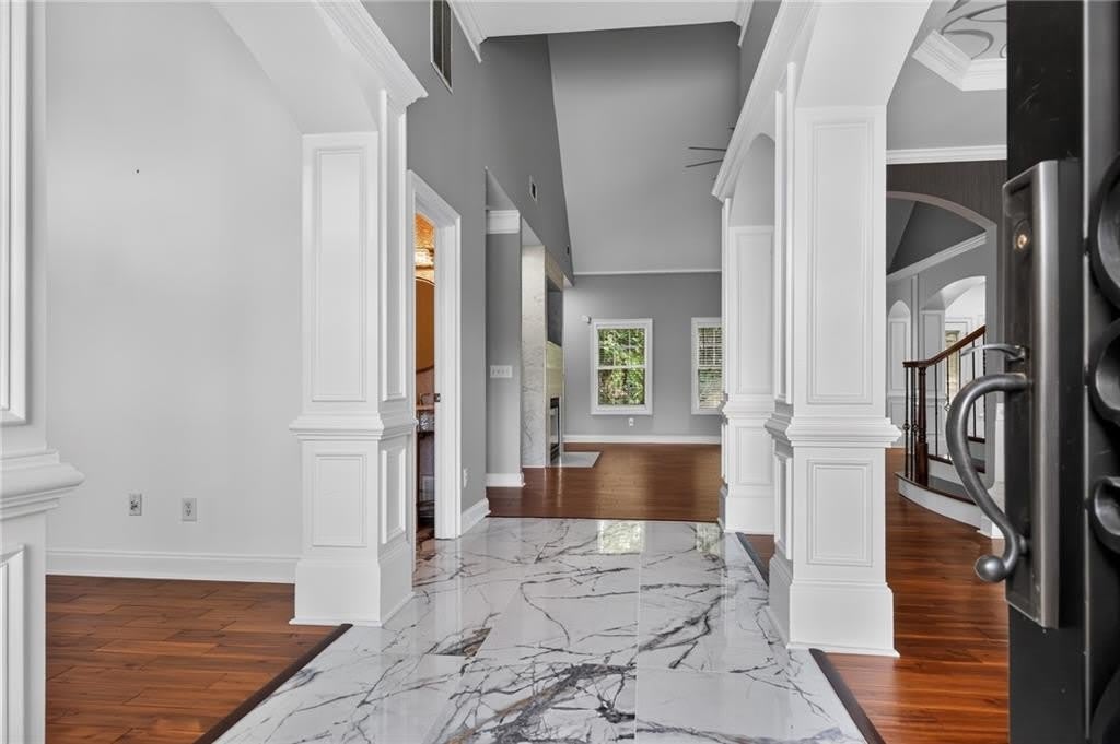 5428 Spelman Drive – photo 2