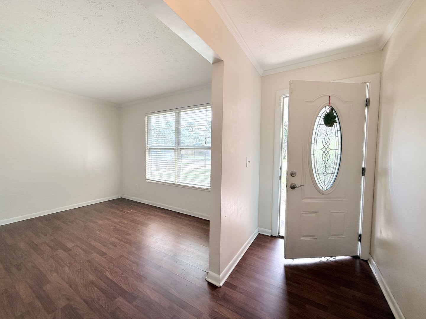 Spacious Living, Modern Updates & Fully Fenced Yard – photo 3