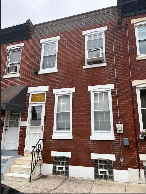 3065 Edgemont St. – photo 1