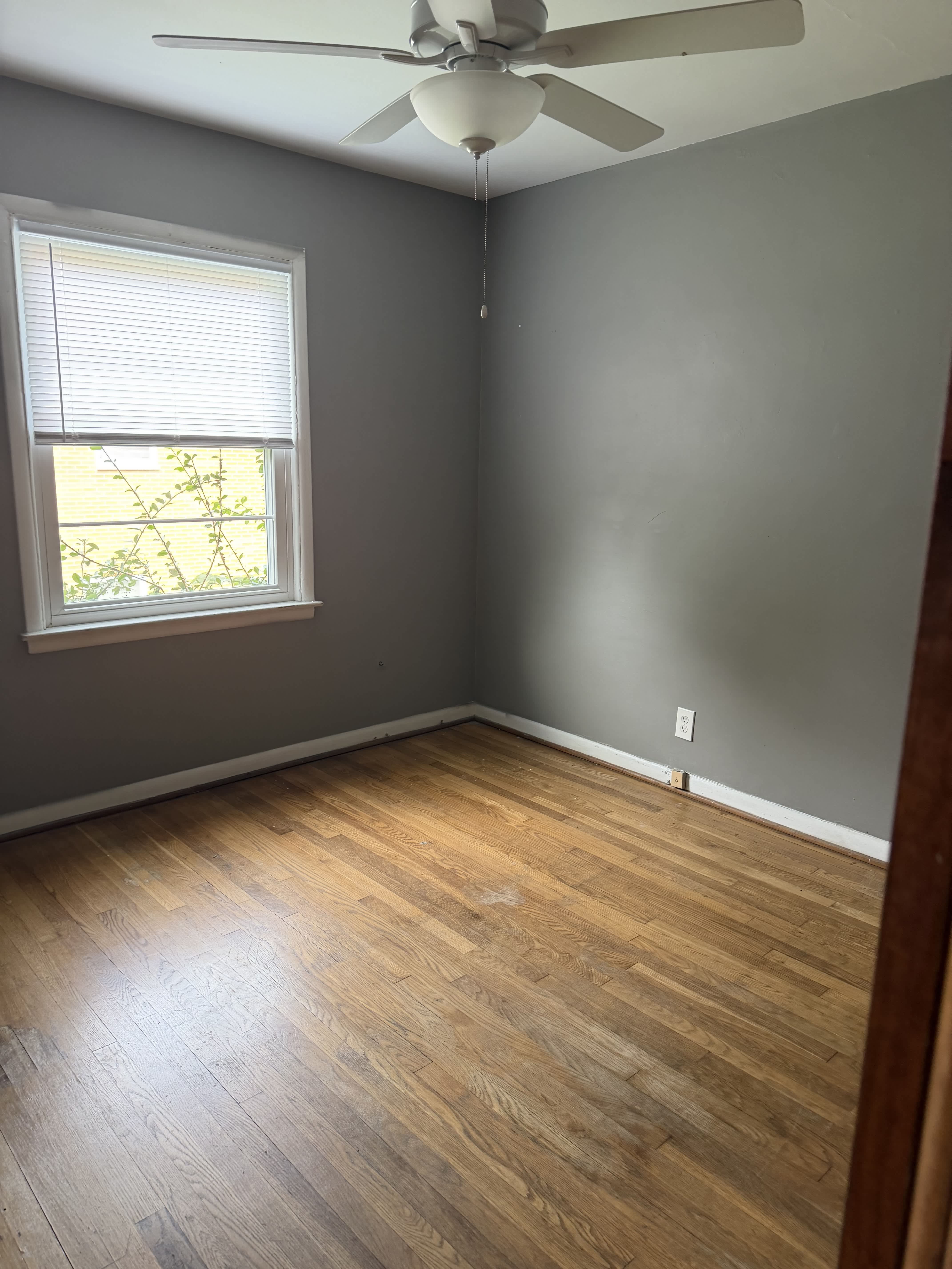 5403 Milton Ave – photo 3