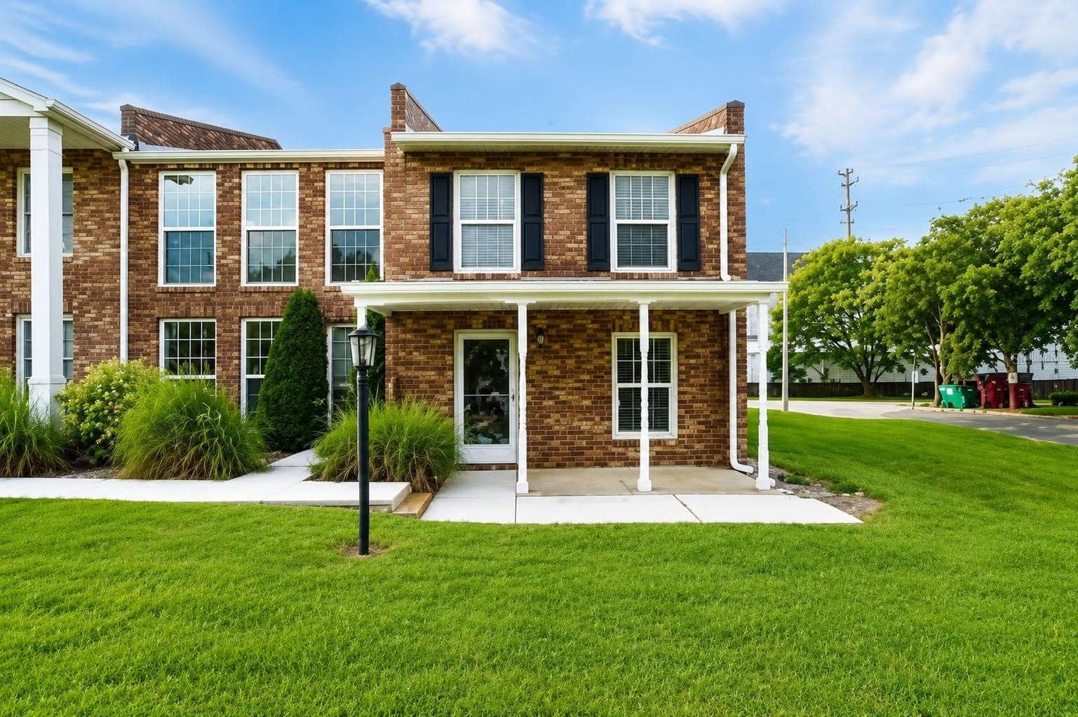 5850 CYPRESS GARDENS Boulevard – photo 1