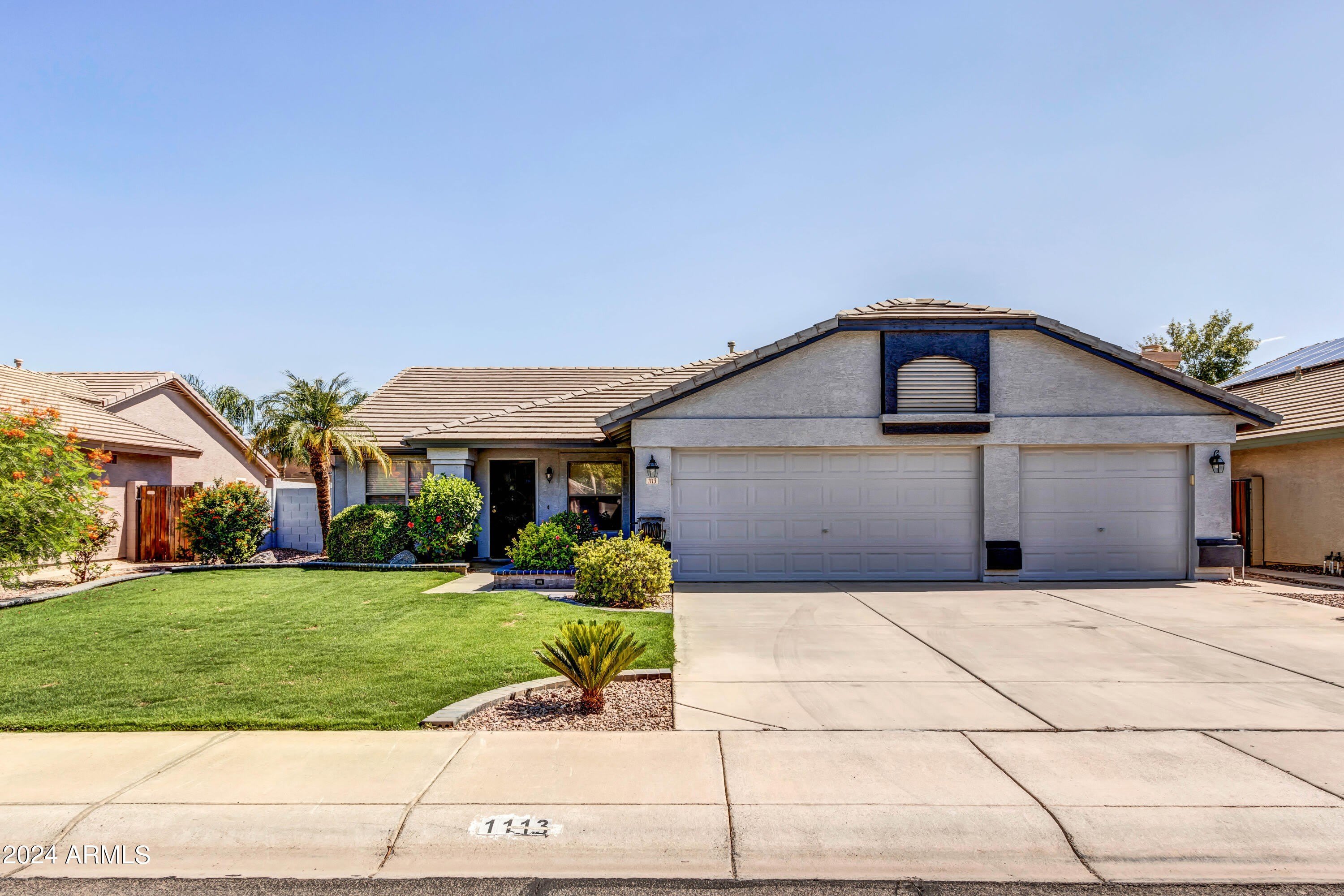 1113 E Betsy Lane – photo 2