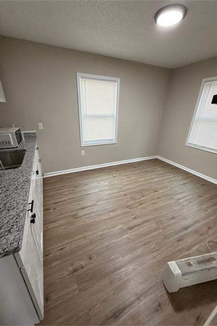 Coming Soon – Beautifully Updated Home *Coming Soon (Move-in ready by 8/14 or Sooner)*! – photo 3