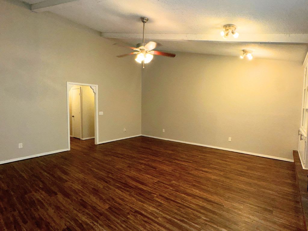 3000 SW 129th St – photo 3