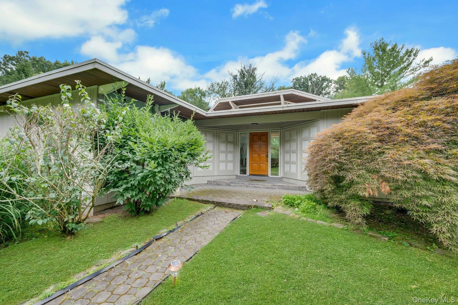 107 Holly Place – photo 2