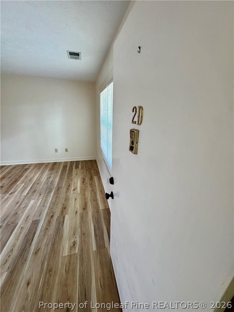 2601 N Roberts Avenue – photo 2