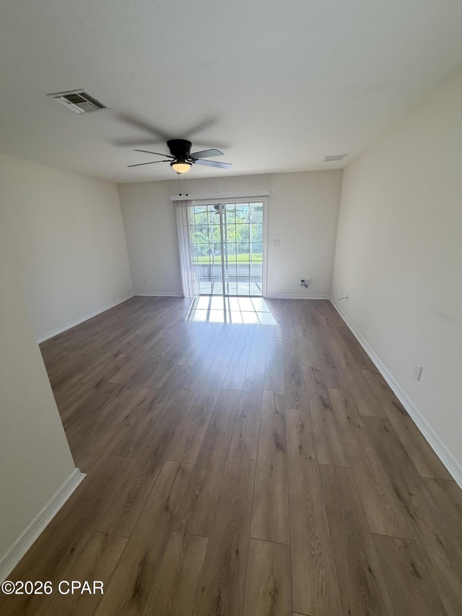 3035 Meadow Street – photo 2
