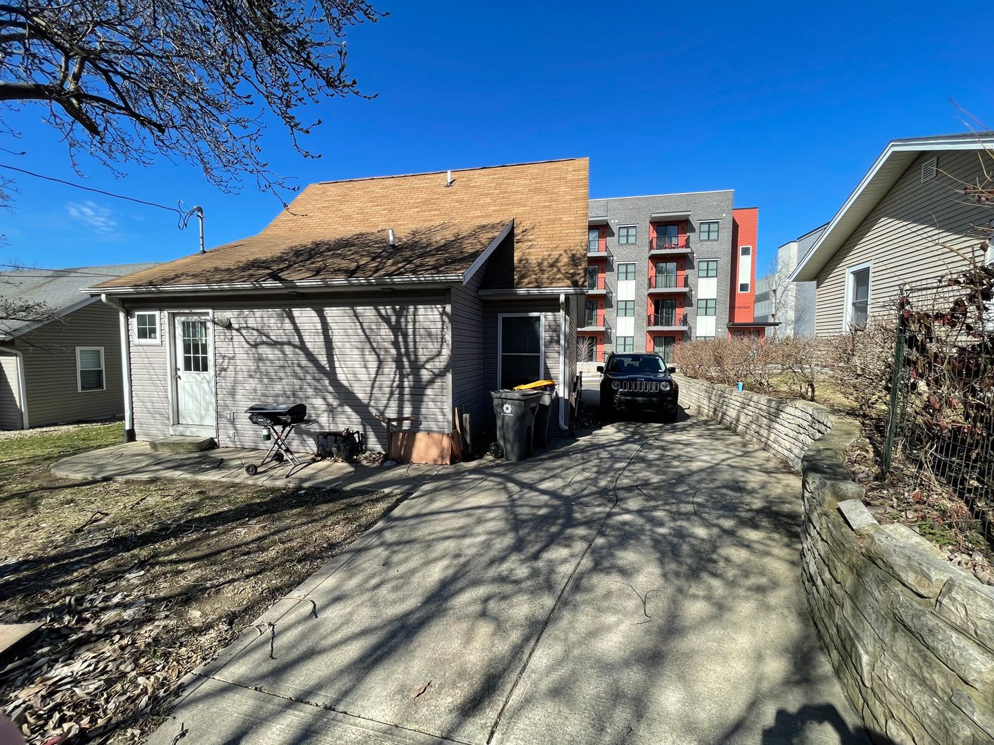 **AUGUST 2027** 3 Bedroom 3.5 Bathroom House – photo 3