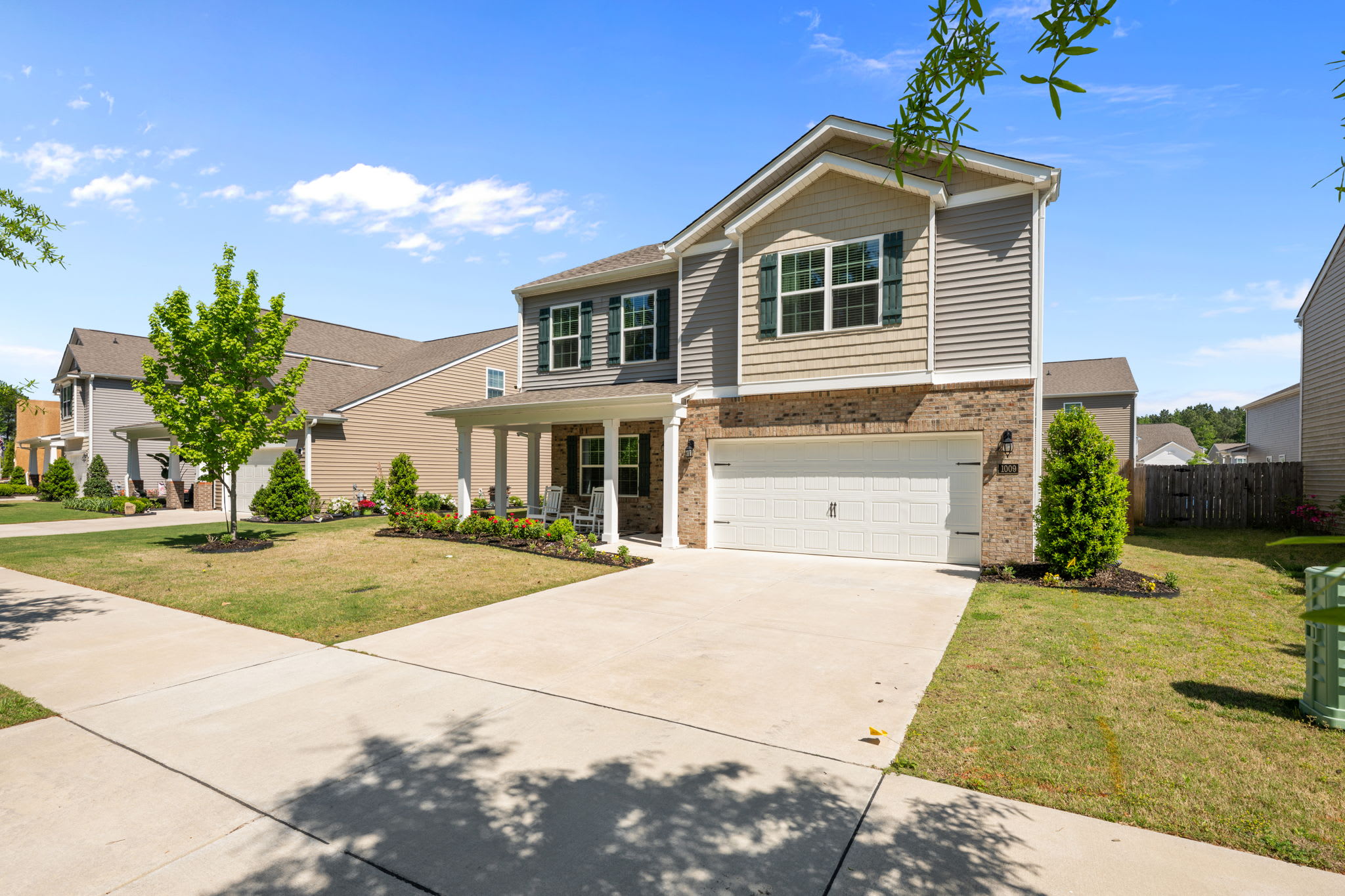 1009 Chiles Drive – photo 2